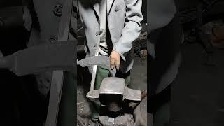 Manufacturing process of steel-clad knife for cutting and chopping !