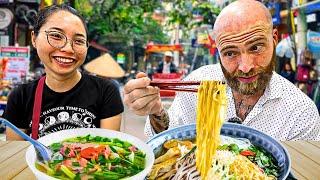 Hanoi Noodle Marathon In Vietnam!! Vietnamese Pho Factory!!