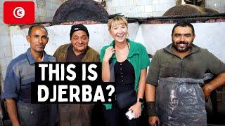 Tunisian Men Show Me Around DJERBA! Island Life! فتاة بريطانية في تونس