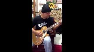 Rusty Blade - Khalid Mobin testing his Gibson Les Paul using irig amplitube software