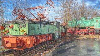 Abandoned electric mine locomotive EL 3