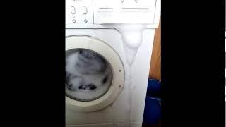 ПРИКОЛ СО СТИРАЛЬНОЙ МАШИНКОЙ))))