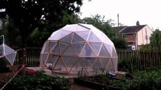 Building a geodesic dome greenhouse: time lapse video