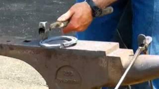 Chris Gregory Forging a barshoe in just 2 heats!  Part 1 of 2.