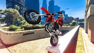 BEST GTA 5 STUNTS & FAILS! - (Funny Moments Compilation)