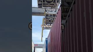 Containerkran #kran #eisenbahn #cargoman #train #cargoconnect #railway #railroad #containershipping