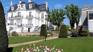 visite  légère de la mairie de Athis-Mons (la France)