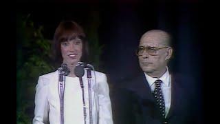 SHELLEY DUVALL WINS BEST ACTRESS - CANNES FILM FESTIVAL 1977 (HD)