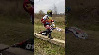 It’s hard work bro #hobbyduro #extremenduro #motocross #moto #hobby #dirtbike #sacrifice #passion