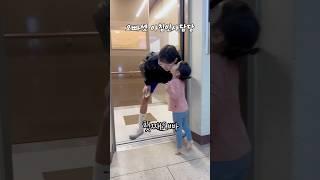 오빠들아 오늘도 화이팅이야 -막둥이 올림-(막둥이의 변화도 주목해주세요ㅋ) #다둥이네 #사남매 #오빠셋 #막내딸 #육아 #일상