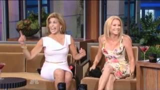 Kathie Lee and Hoda Bring 'Wine Rack,' Boozy Smooches to 'The Tonight Show' VIDEO