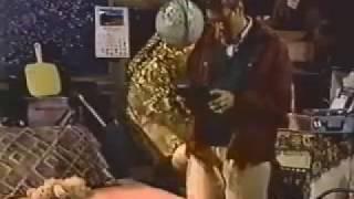 #alf - Neil hears alf singing madonna
gordon shumway alf cat