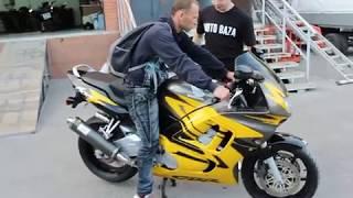 Мотобаза Ростов-на-Дону. Клиент из г. Азова забирает Honda CBR 600 F 3. WWW.MOTOBAZA.BIZ