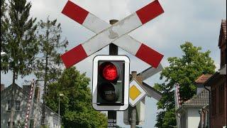 Bahnübergang Gronau (Westfalen) // German Railroad crossing // Duitse Spoorwegovergang