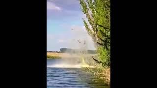 Лайфхак как быстро спустить лодку #рыбалка #лайфхаки