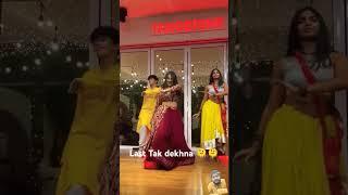 Last Tak dekhna🫠🫠 #dance #lehenga #love #saree #youtubeshorts#uyiamma