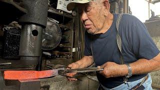 Making Japanese Steel Knives Since 1796! EDO Period Blacksmith