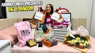 ABRINDO MEUS PRESENTES DE 15 ANOS | O MUNDO DE LARISSA