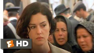 Malèna (9/10) Movie CLIP - Malena Returns (2000) HD