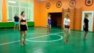 учим бачату. Flash Dance Studio