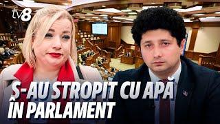 S-au stropit cu apă în Parlament. Incidentul s-a întâmplat în timpul discuțiilor despre discriminare