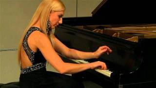 Natalia Kartashova plays Liszt - La Campanella