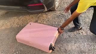 Unbreakable & Scratch Resistant Even a Car cannot break Yayavar Bag.