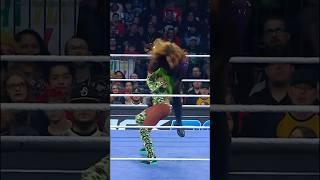 Naomi hits Nia Jax with a Samoan Drop