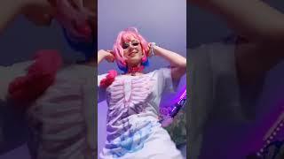 this video still haunts me like 5 years later,,,,
