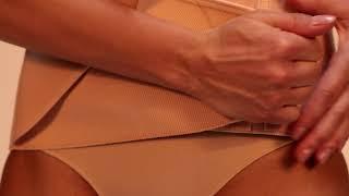 How to put on LIPOELASTIC abdominal belt together with a post-operative foam pad?