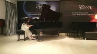 Xu Yun-Ning play Liszt "Valse Oubliee No. 1" by Wendy Zhao