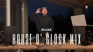 Dujak's Groovy Tech House Mix [House O' Clock 001]