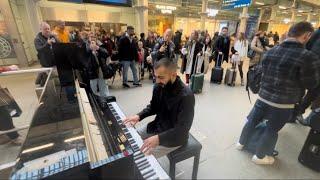 Frenzy Boogie In F - Live at the Street Piano