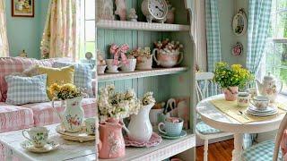 How to Style Your Home With Vintage Charm / Mix & Match Gingham & Shabby Chic Decorating Ideas 
