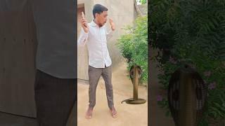papa vahan niche dekho 