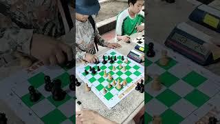 Aggressive Pawn Storm Attack in (h4) Desprez Opening played by Reyven Espejon versus Nazario Ubanan
