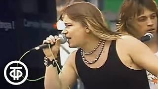 Группа "Ария" - Песни "Дай жару" и "Улица роз" (1990)