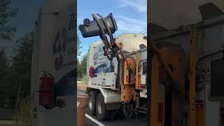 Peterbilt Labrie Automizer garbage truck #funny #automobile #garbagecollection #garbagetrucks