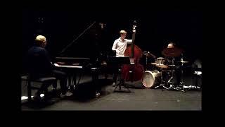 Mikael Jakobsson Trio LIVE (Feat. Tommi Rautiainen )