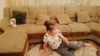 I'm Walking in the Pine ForestYoga Challenge My Girlfriends Gymnasts‍️Masha,Katya,Ira -Stretching