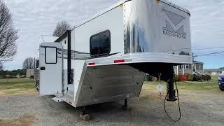 Take a LOOK at what we do can do! 2022 Merhow Model: 8417 Farmhouse Addition Horse Trailer