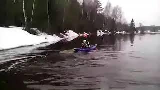 Гибель подмосковного каякера на реке в Тверской области сняли на видео