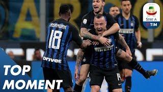 Nainggolan Unleashes an UNBELIEVABLE Volley! | Inter 1-1 Juventus | Top Moment | Serie A