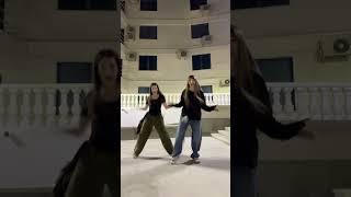 Слушаем мой трек АЛЁНЫЧ- КОТИК НА КАПОТЕ #dance #трендытиктока #тиктокнутая #tiktok #танцы