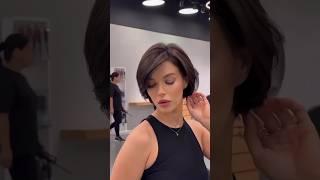 Идеальная стрижка Каре с удлиненной челкой/The perfect Square haircut with elongated bangs