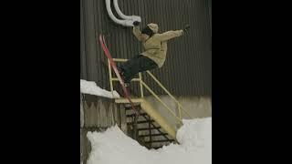 B-Dog | Street skiing