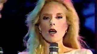 Donna Summer meets Sylvie Vartan