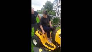 Трактор для покоса травы (лужайки/газона) Cub Cadet LT 2 NS96. Садовый райдер.