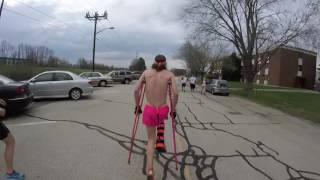 Derrick Hamel breaks World Record for Fastest 5k on Crutches: 32:55