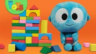 Pretend Play Building Block Wall | Surprise Toys Box | GooGoo & Gaga With Squishy Toys for Kids